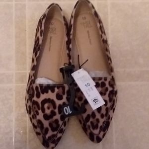 Time and Tru SHOES Size 10 MEMORY FOAM NWT